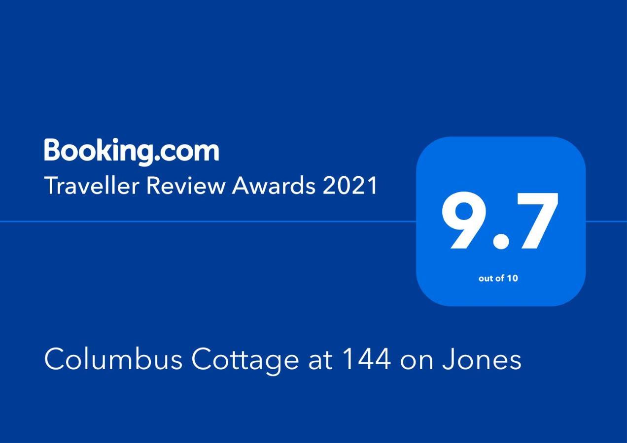 Columbus Cottage At 144 On Jones Omaha Luaran gambar